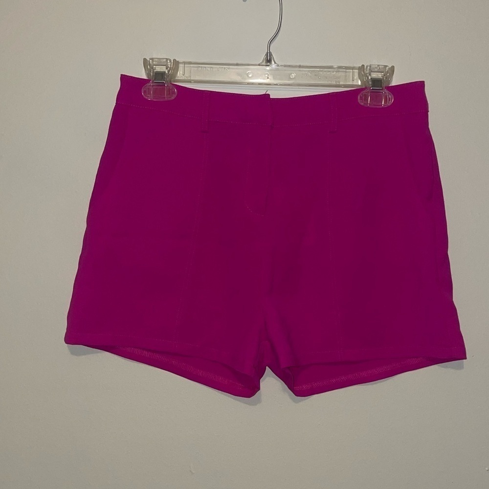 TCEC NWT Magenta Pink Shorts Size Medium